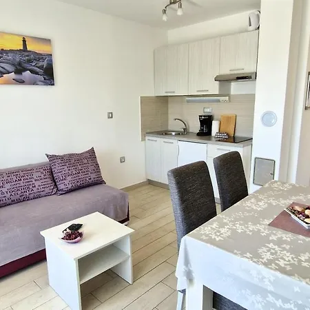 Apartman Karolina Krk Town